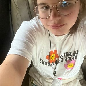 Meet your Posher, Elli